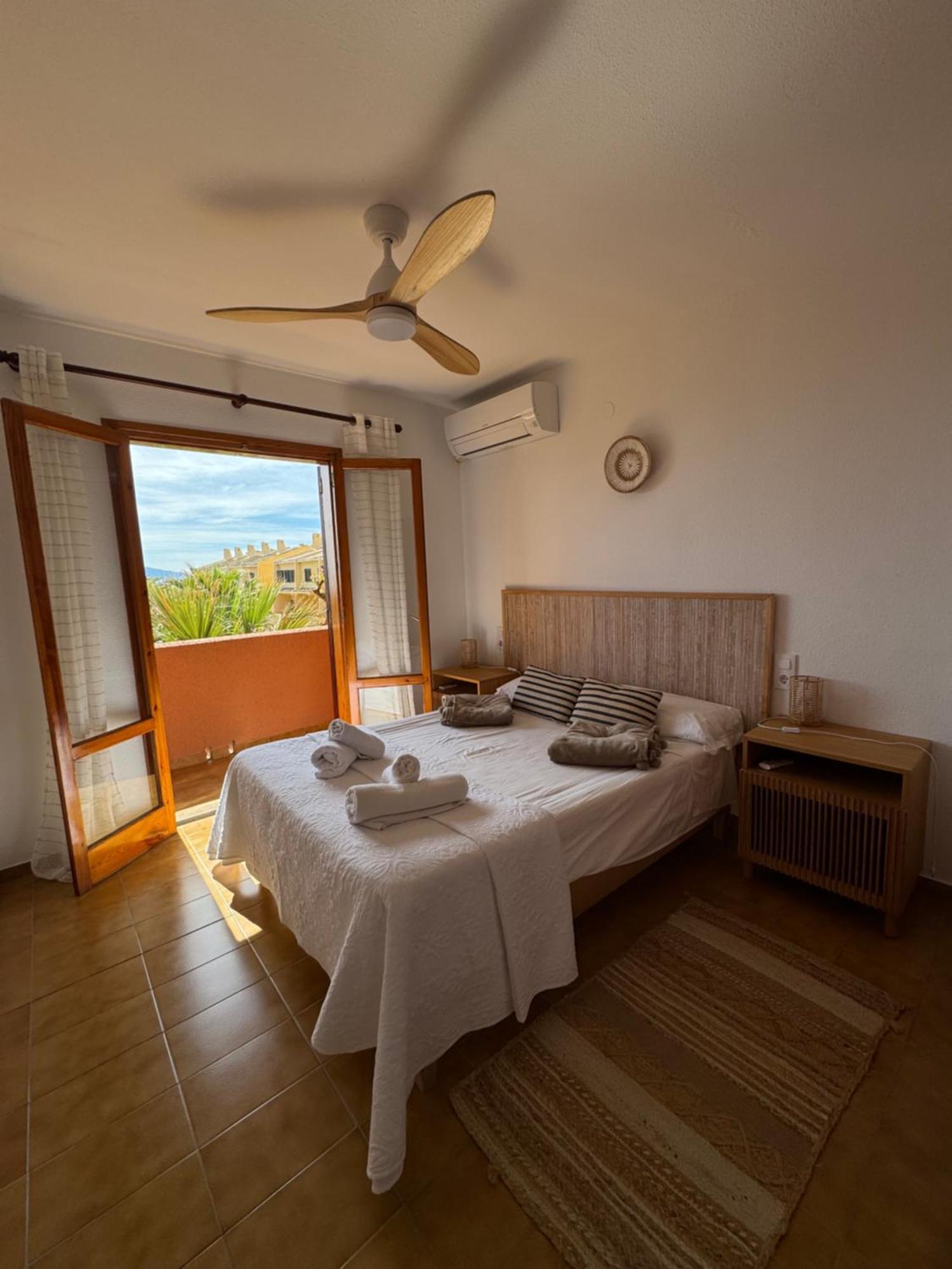 Casa Frente Al Mar Con Vistas Apartment Oliva Exterior photo